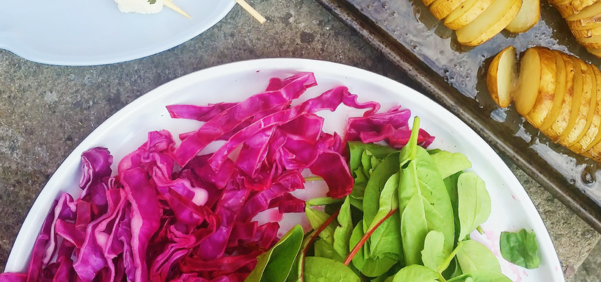 EatsLeeds Tips to Feel Happy and Healthy - Salad